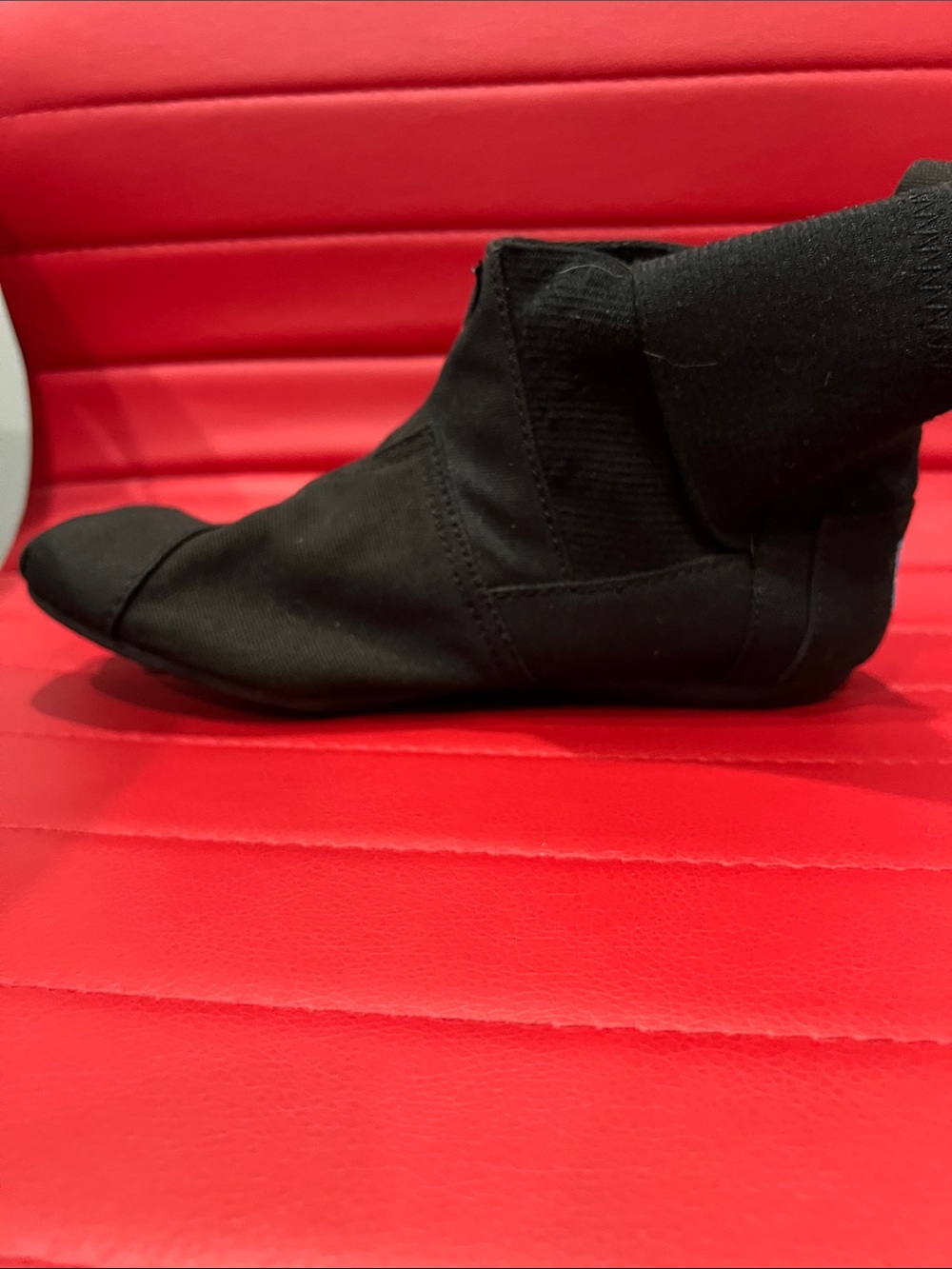 TOMS Wrap Boot - Picture 7 of 10
